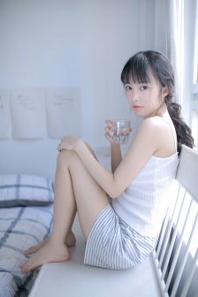 堕落的女教师动漫